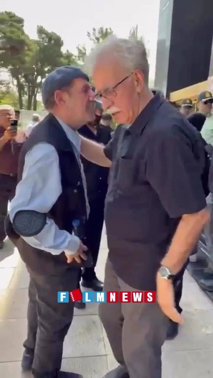 چهرههای مطرحی که برای وداع با اکبر عبدی به تالار وحدت آمدند