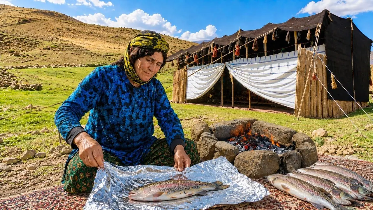 غذای روستایی در ایران؛ کباب کردن ماهی شکم پر به روش عشایری